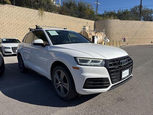 2020 Audi Q5 45 Premium Plus