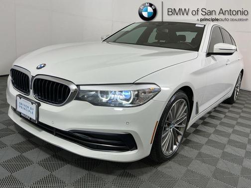 2019 BMW 530 i