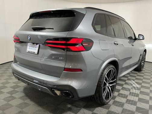 2026 BMW X5 sDrive40i