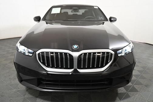 2025 BMW 530 xDrive