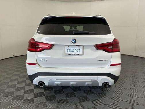 Alpine White 2021 BMW X3 sDrive30i