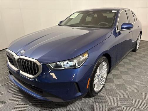 2024 BMW 540 i xDrive