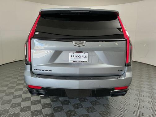 Argent Silver Metallic 2024 Cadillac Escalade Sport