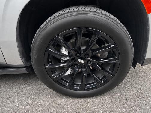 Argent Silver Metallic 2024 Cadillac Escalade Sport
