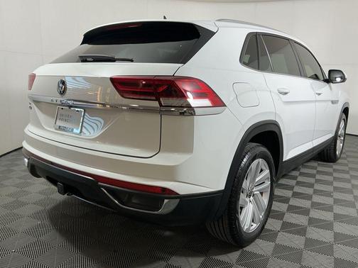 2023 Volkswagen Atlas Cross Sport 3.6L V6 SE w/Technology
