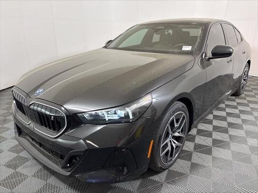 2025 BMW i5 eDrive40