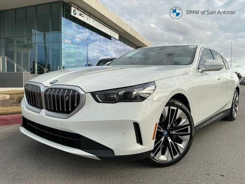 2025 BMW i5 eDrive40