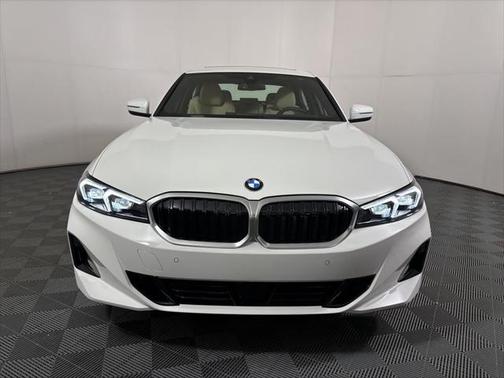 2025 BMW 330 i