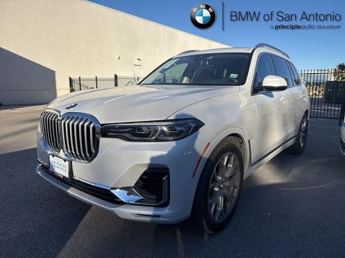 2022 BMW X7 xDrive40i