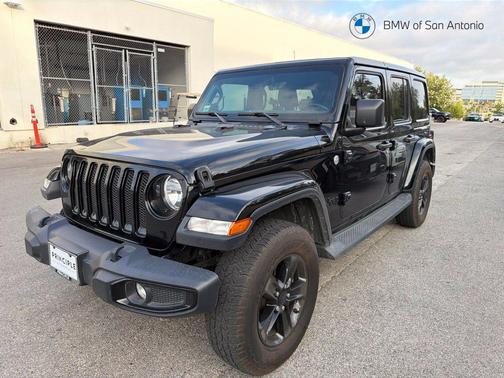 Black Clearcoat 2020 Jeep Wrangler Unlimited Sahara