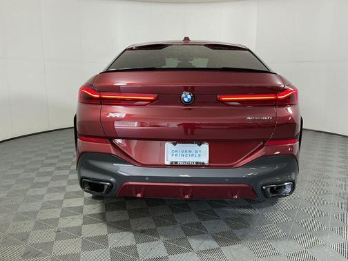 2024 BMW X6 xDrive40i