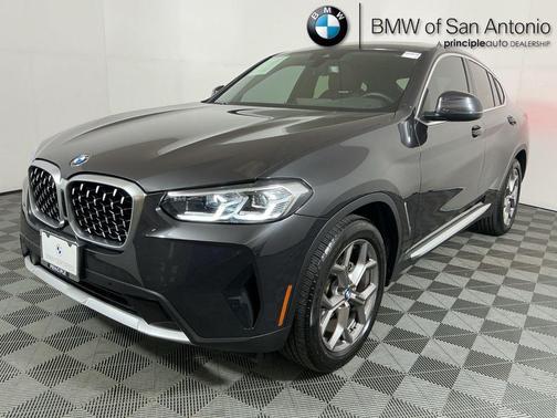 2023 BMW X4 xDrive30i