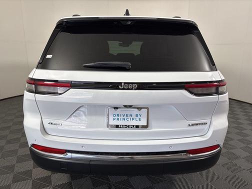 2024 Jeep Grand Cherokee Limited X
