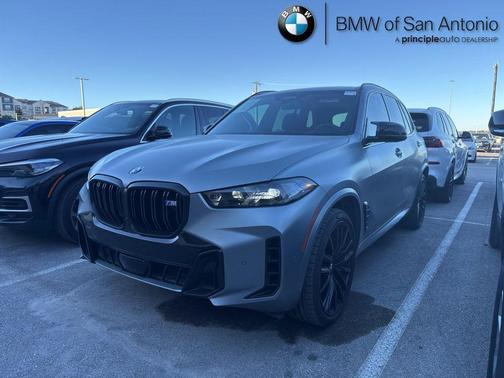 2025 BMW X5 M60i