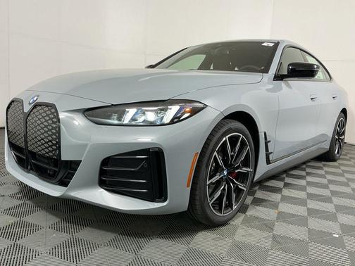 Brooklyn Grey Metallic 2026 BMW i4 Gran Coupe eDrive40