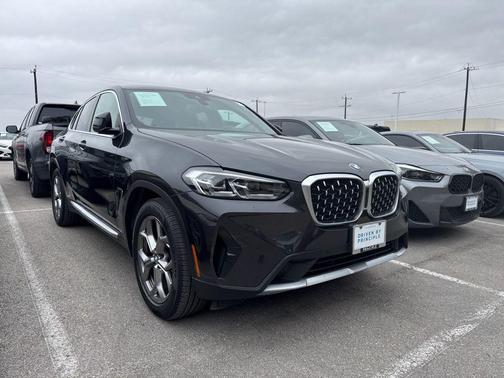 2022 BMW X4 xDrive30i