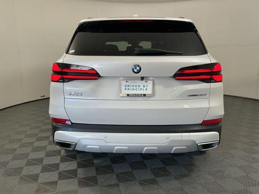 2025 BMW X5 sDrive40i
