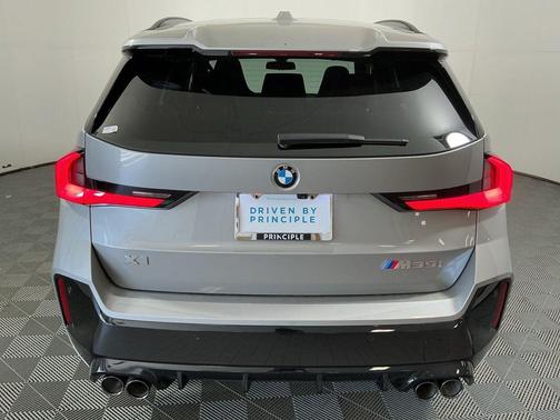 2025 BMW X1 M35i