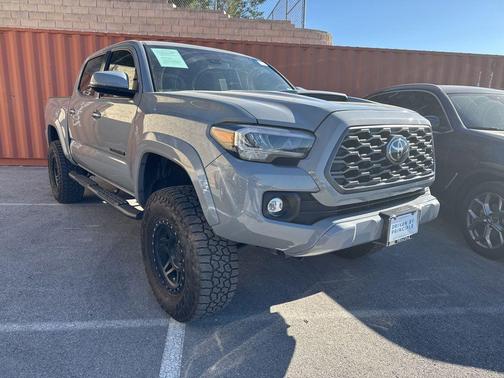 2020 Toyota Tacoma TRD Sport