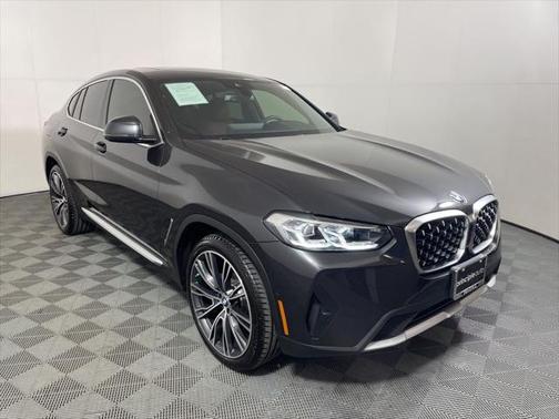 2022 BMW X4 xDrive30i