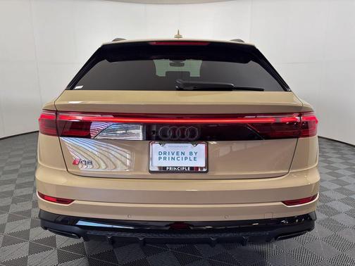 2024 Audi Q8 55 Premium Plus