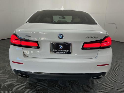 2023 BMW 530e Base