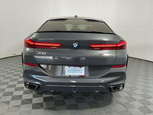2026 BMW X6 xDrive40i