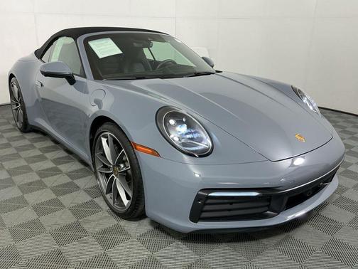 2023 Porsche 911 Carrera 4
