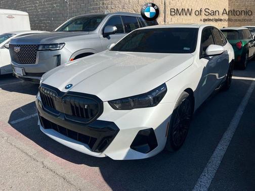 2025 BMW i5 xDrive40