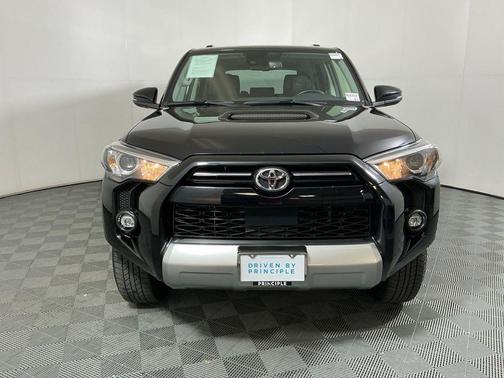 Midnight Black Metallic 2024 Toyota 4Runner TRD Off Road Premium