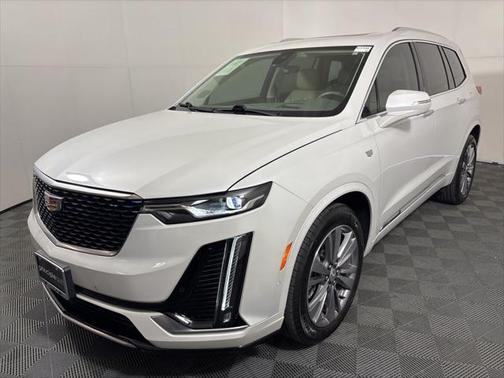 2024 Cadillac XT6 Premium Luxury FWD