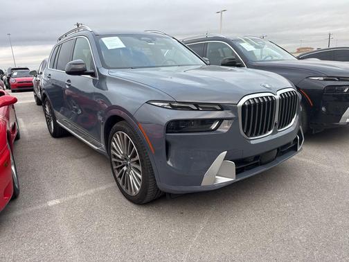 2024 BMW X7 xDrive40i