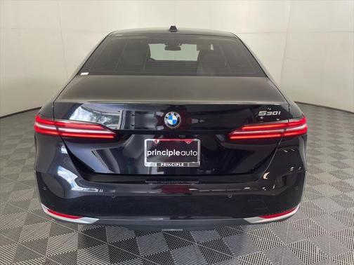 2024 BMW 530 i