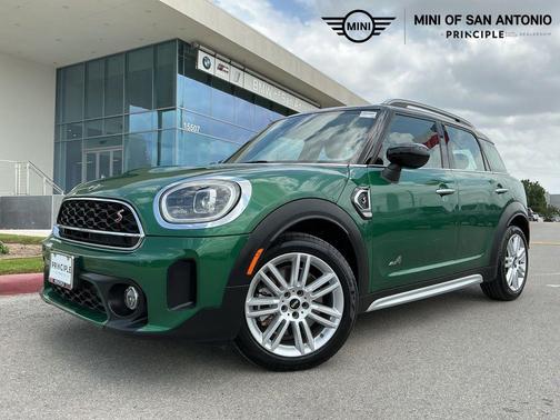 British Racing Green 2023 MINI Countryman Cooper S ALL4