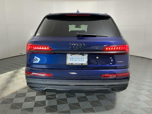 2020 Audi Q7 55 Prestige