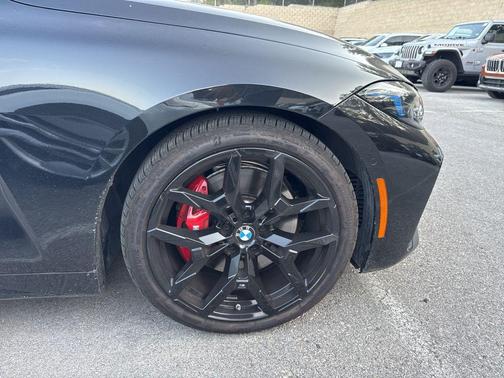2025 BMW M440 i