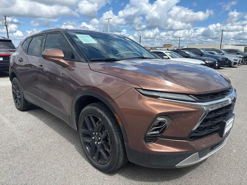 Copper Bronze Metallic 2024 Chevrolet Blazer 2LT