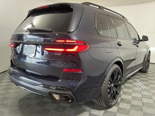 2026 BMW X7 xDrive40i