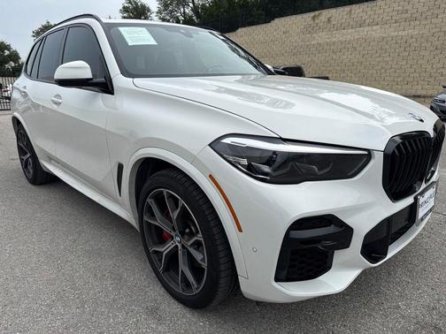 Alpine White 2023 BMW X5 sDrive40i