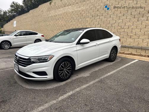 Pure White 2019 Volkswagen Jetta 1.4T SE