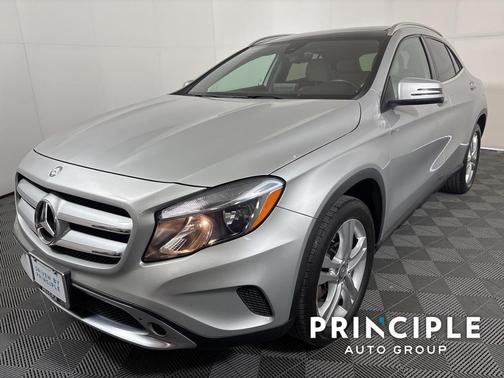 2017 Mercedes-Benz GLA 250 Base