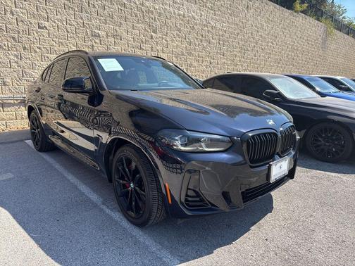 2023 BMW X4 M40i