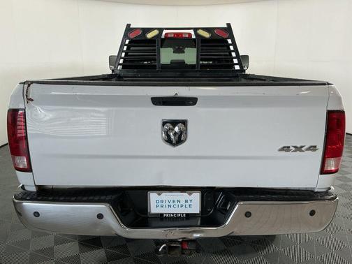 2018 RAM 3500 Tradesman Crew Cab 4x4 8' Box