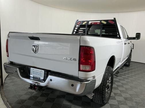 2018 RAM 3500 Tradesman Crew Cab 4x4 8' Box