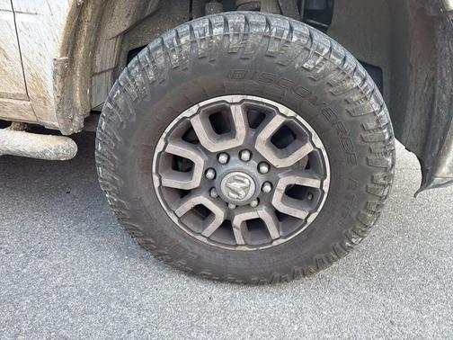 2018 RAM 3500 Tradesman Crew Cab 4x4 8' Box