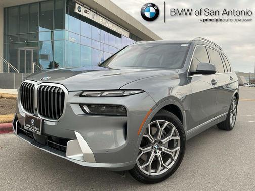 2024 BMW X7 xDrive40i