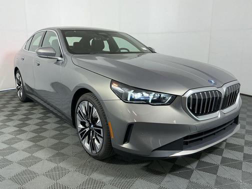 2026 BMW i5 eDrive40