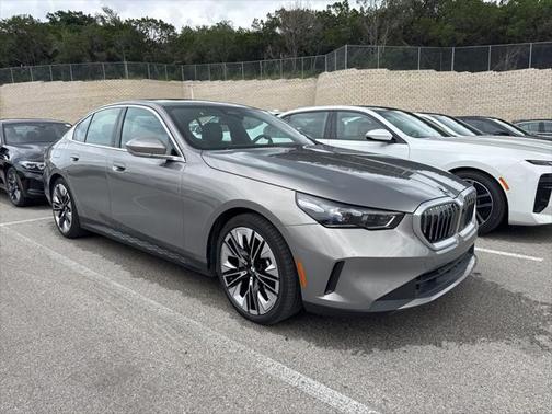 2024 BMW 530 i