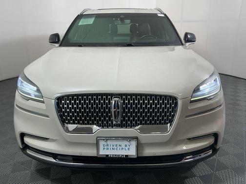 2022 Lincoln Aviator Reserve AWD