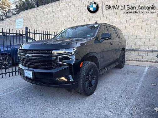 2022 Chevrolet Tahoe 4WD RST
